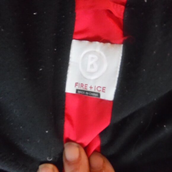 Fire + Ice Red Winter Jacket Coat Size 40 Large to XLarge Has Hood - Picture 8 of 12